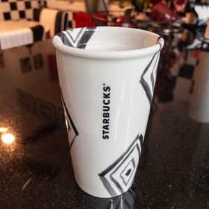 2014 green dot Starbucks